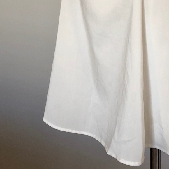 Very J Sleeveless White Hi-Low Top - Picture 5 of 10